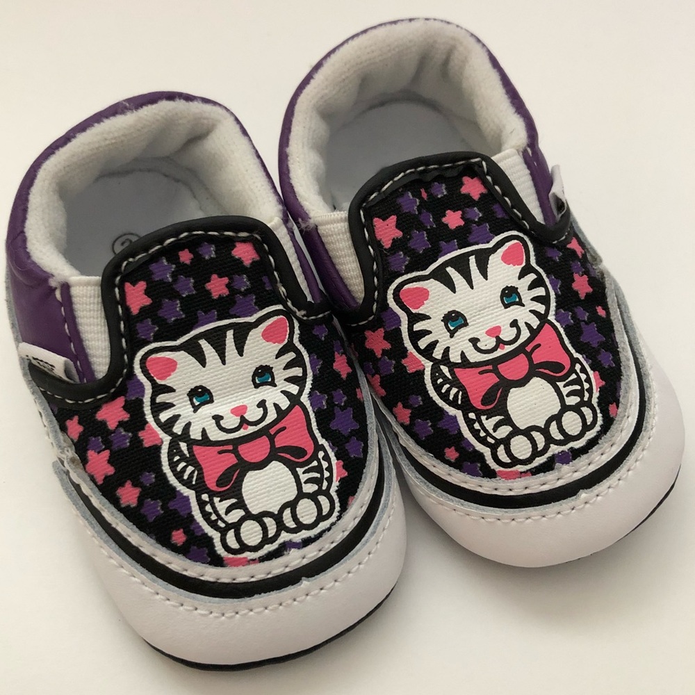 Vans Kitty soft crib shoes - sz 2 (3-6 months)